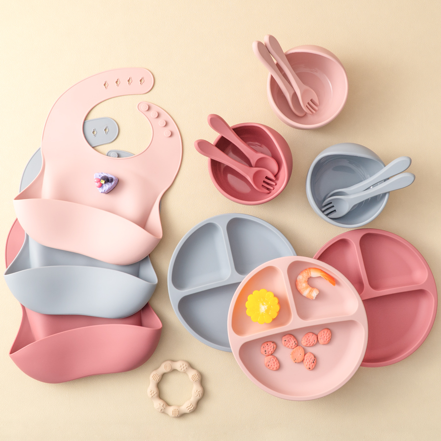 Waterproof Baby Bibs Silicone - 5 ชิ้นเด็กซิลิโคนชุดให้อาหารรอบรับประทานอาหารแผ่น Sucker ชามจานสําหรับเด็กทารกกันน้ํา Bib ช้อนชุดอาหารเด็ก