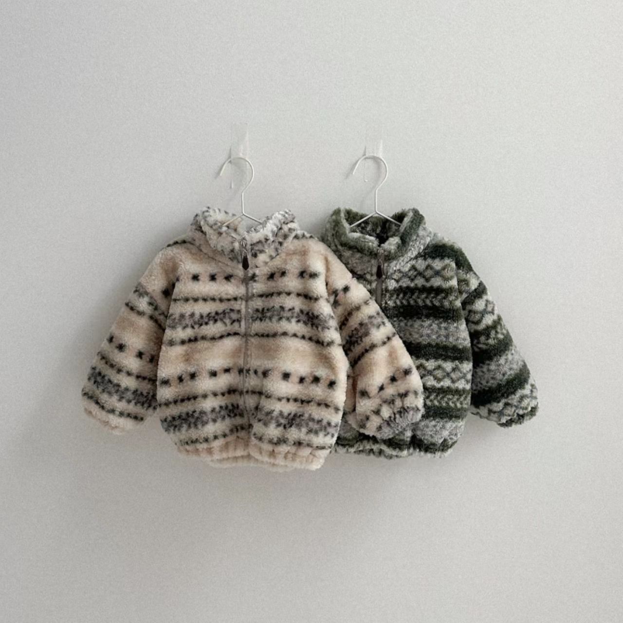 Toddler Boy Winter Fleece Jacket - เสื้อโค้ทขนแกะอุ่นสำหรับเด็กทารกในฤดูหนาว เสื้อแจ็คเก็ตบุผ้าลายวินเทจสำหรับเด็กผู้หญิง เสื้อโค้ทขนแกะแขนยาวสำหรับเด็กผู้ชาย เสื้อผ้าเด็ก