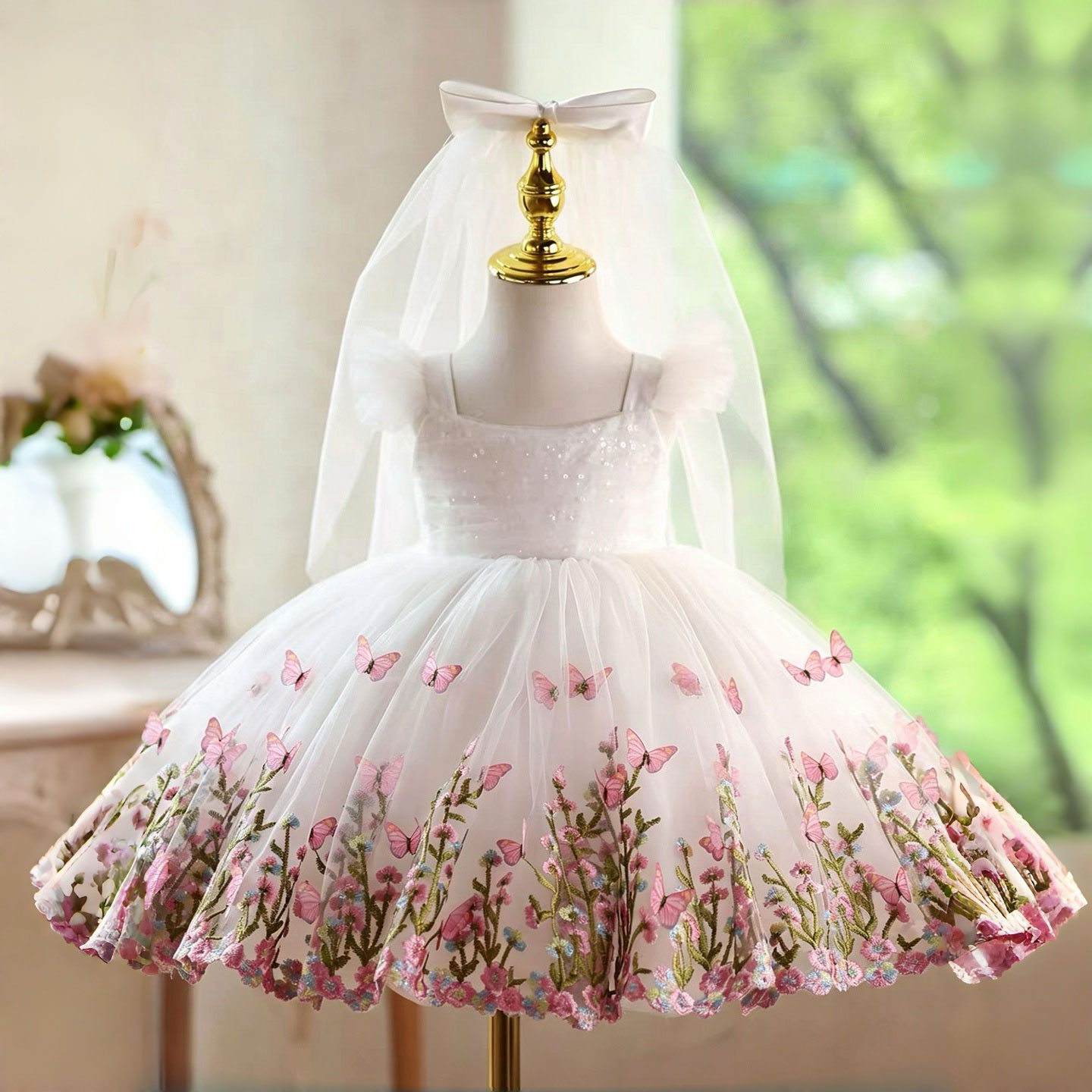 Toddler Girl Tulle Party Dress - จิล วิช ดี 277 ชุดเดรสเด็กผู้หญิงปักลายผีเสื้อสีขาวพร้อมกระโปรงผ้าทูล, ชุดเดรสปาร์ตี้เจ้าหญิงสำหรับเด็กวัยหัดเดิน