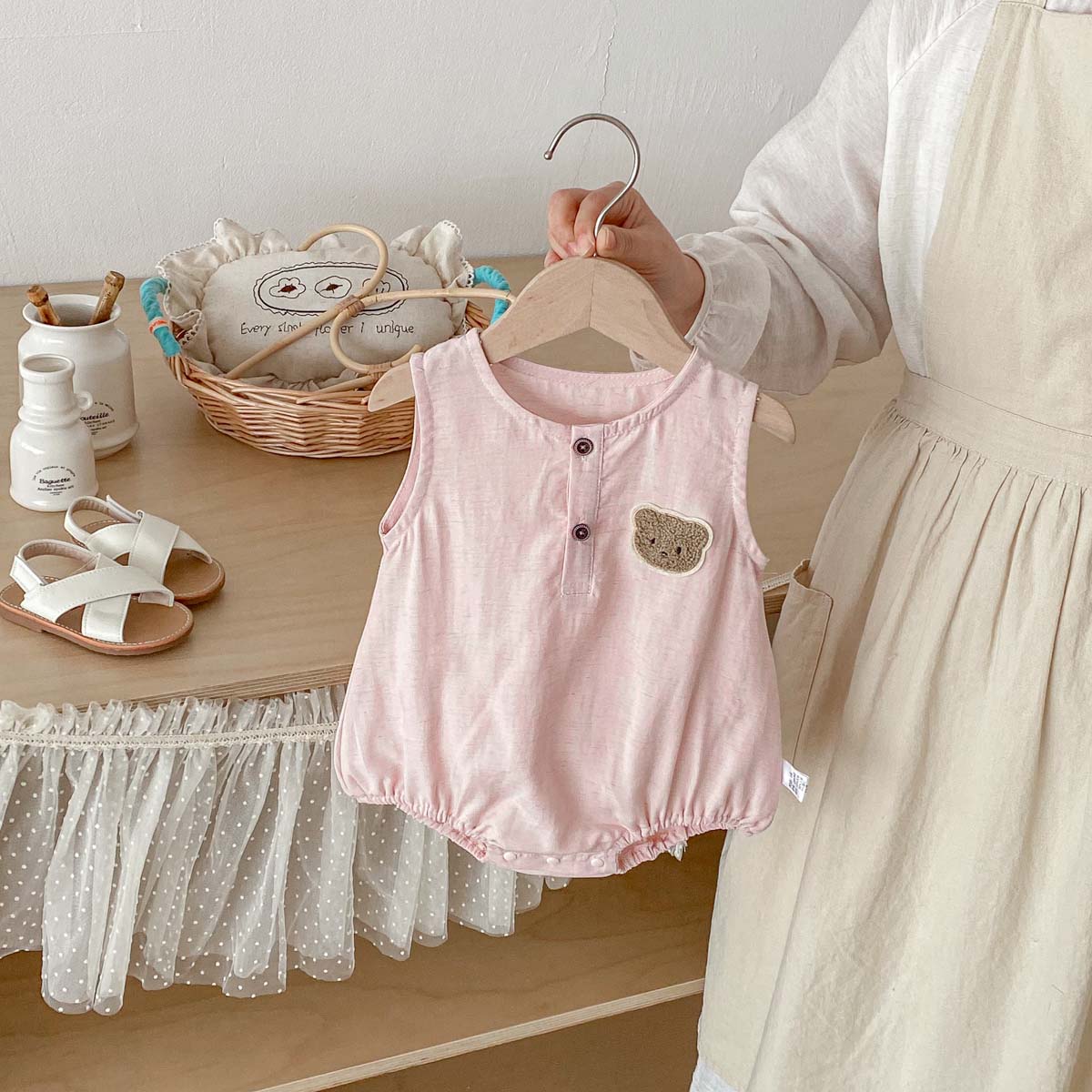 ชุดจั๊มสูทแขนกุดลายหมีสำหรับเด - Baby Summer Linen Sleeveless Jumpsuit บทวิจารณ์และราคา