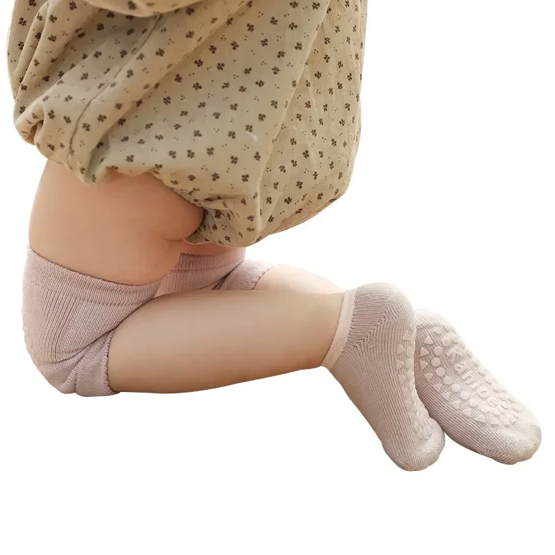 ชุดถุงเท้าและสนับเข่าเด็ก 1 ชุ - Unisex Baby Socks Non Slip บทวิจารณ์และราคา
